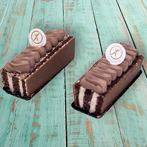 mega-chocolate-gateaux-4WD0111111-234