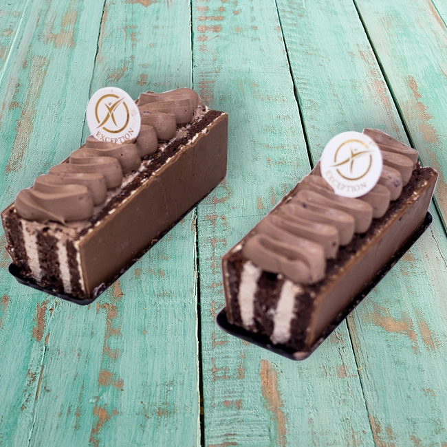 mega-chocolate-gateaux-4WD0111111-238