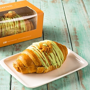 pistachio-kunafa-croissant-4BK0201133-167