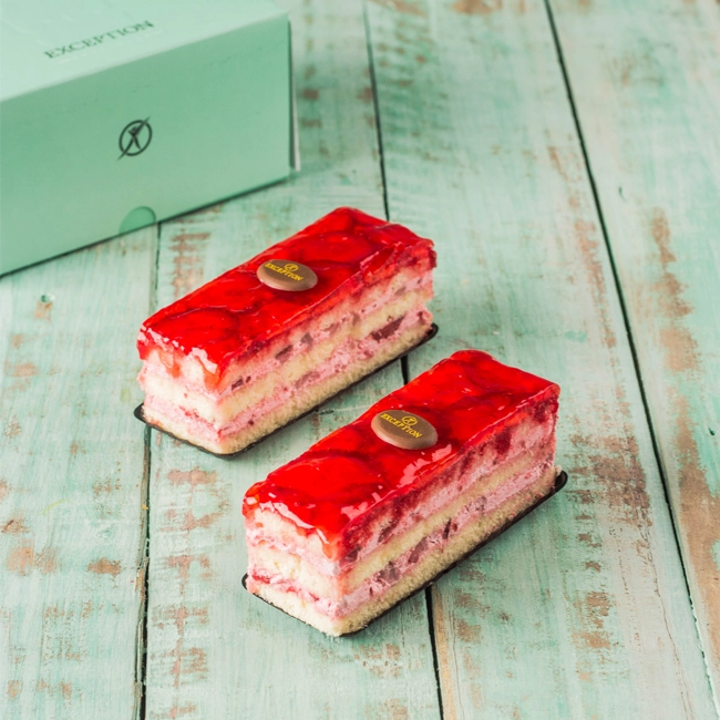 gateaux-strawberry-supreme-4WD0112129-188-1